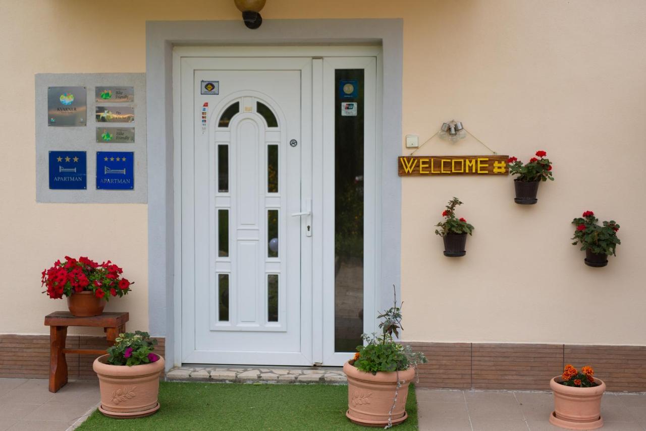 Apartmani Sabina 弗济内 外观 照片