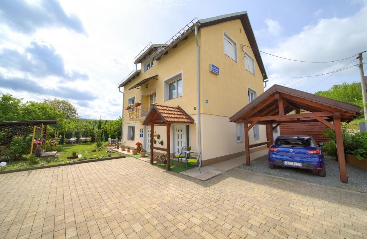 Apartmani Sabina 弗济内 外观 照片